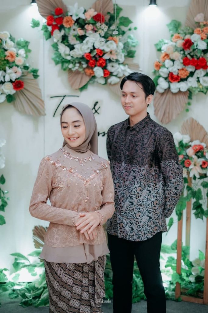 Tyas Gessang 14 Copyright © Weddingku.vip