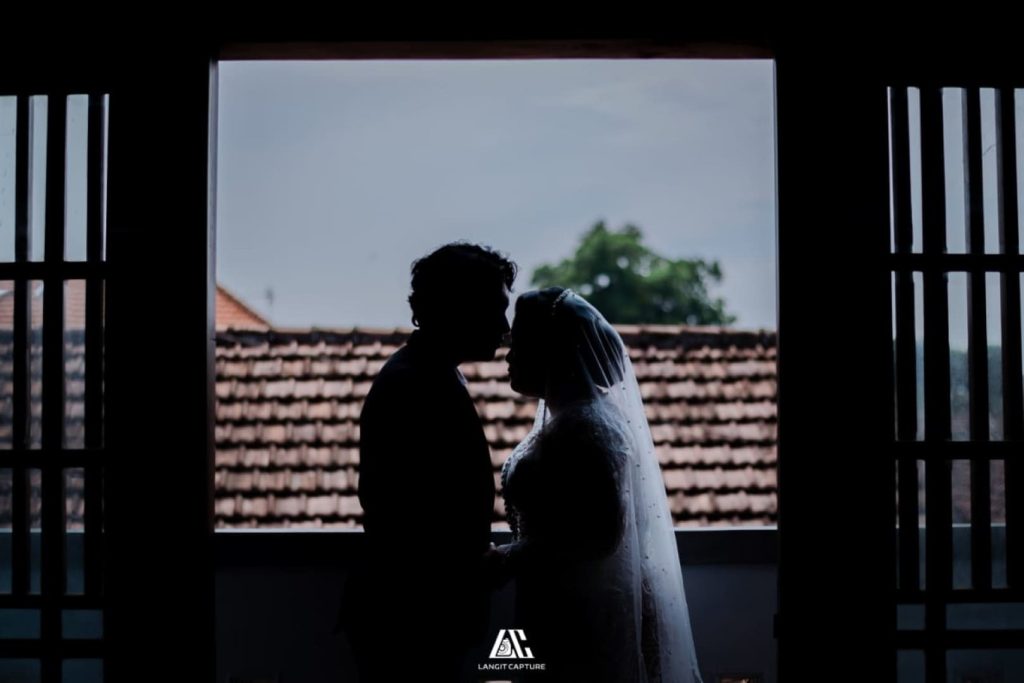 ajeng bara 1 Copyright © Weddingku.vip