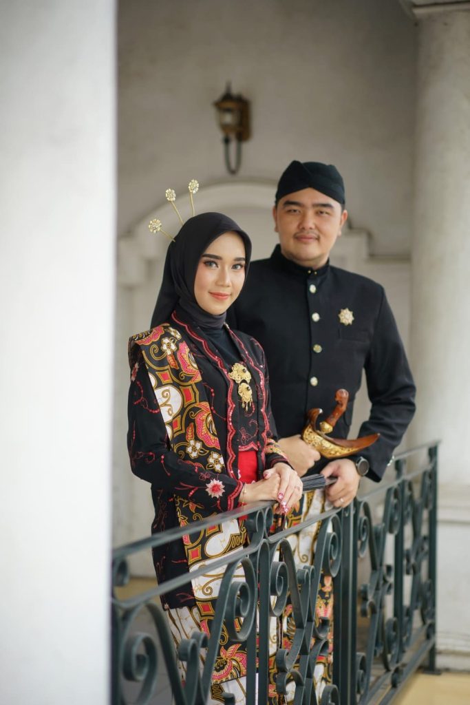 TIARA INDORYO 14 Copyright © Weddingku.vip