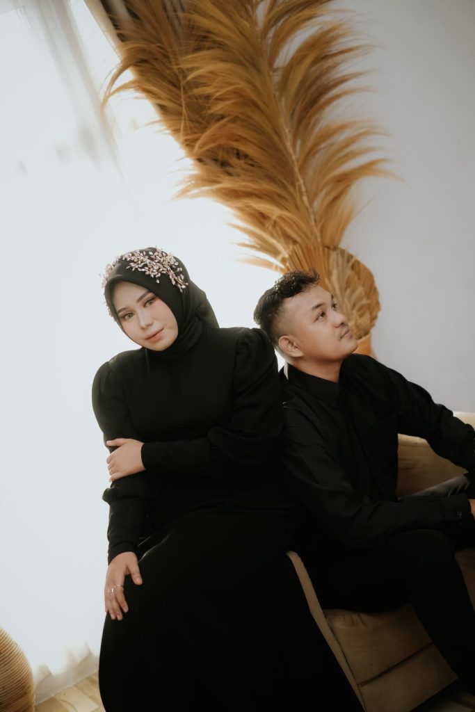 FAIK RICKY 1 Copyright © Weddingku.vip