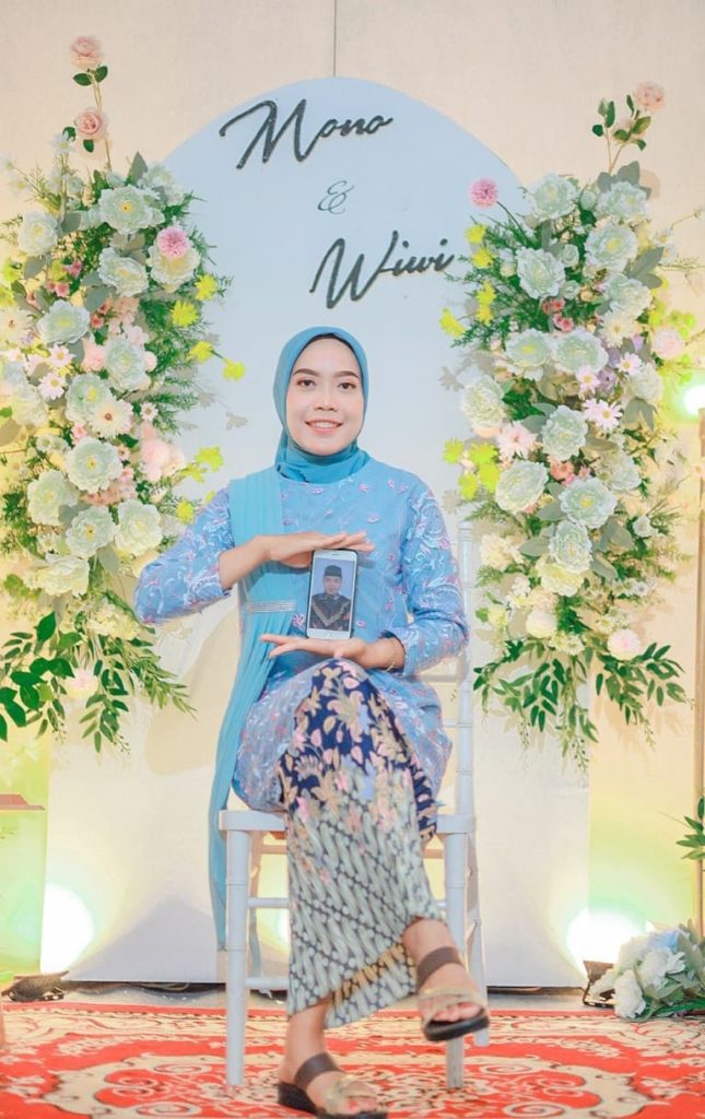 WIWI MONO 22 Copyright © Weddingku.vip