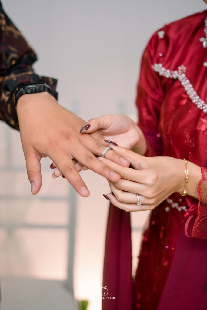 Dina Aditya 2 Copyright © Weddingku.vip
