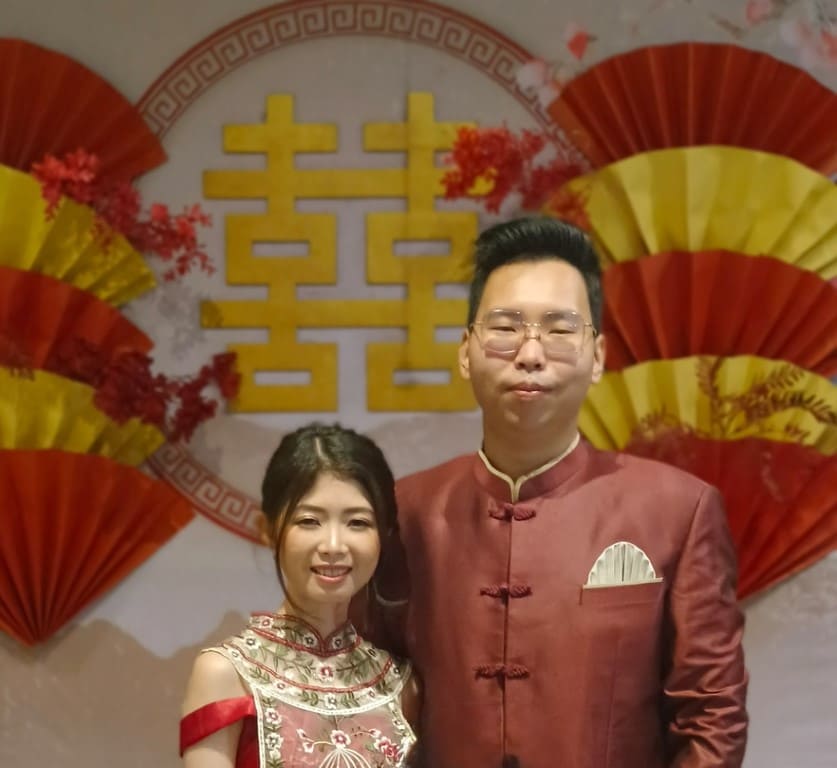 Hengky Carina 5 1 Copyright © Weddingku.vip