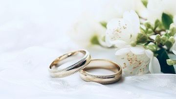 Icha Febri 1 Copyright © Weddingku.vip