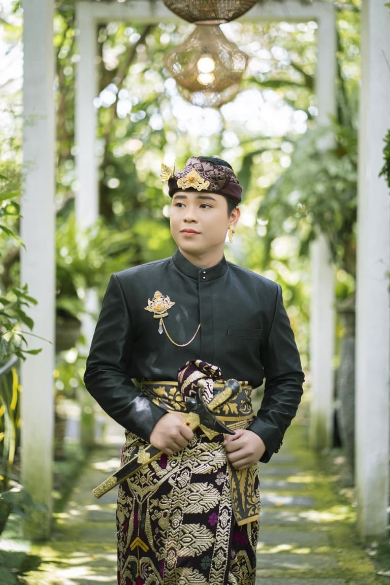 Upacara Metatah 17 Copyright © Weddingku.vip