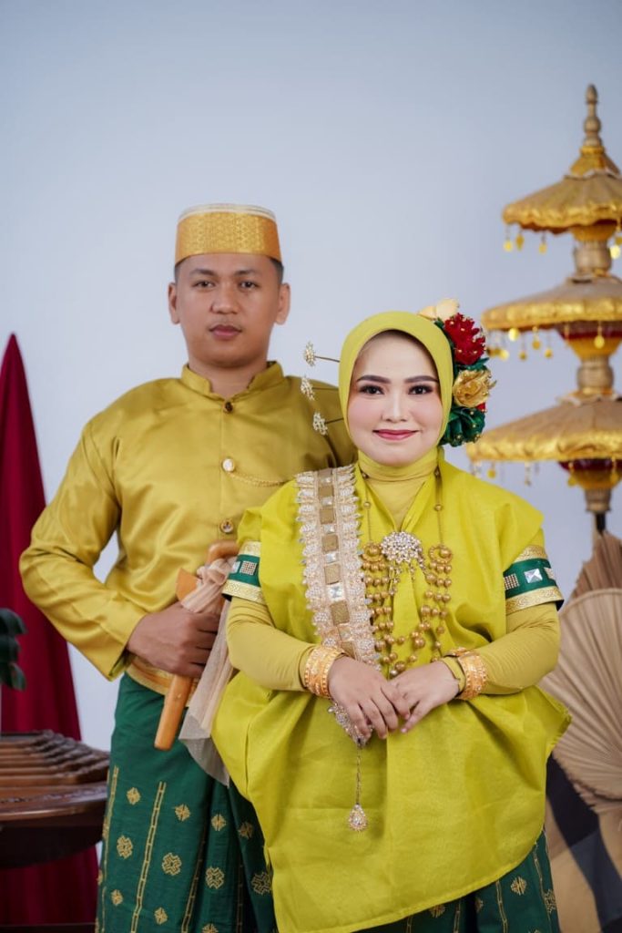 Wahyu Tyna 4 Copyright © Weddingku.vip