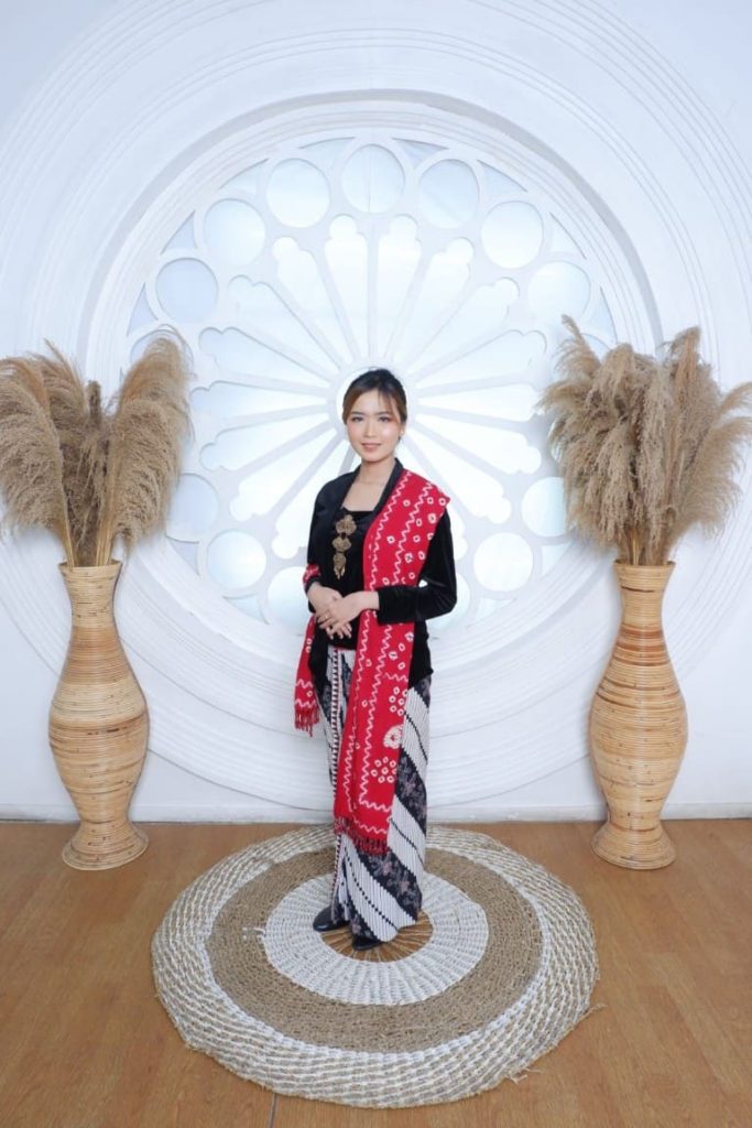 Enjum Agung 3 Copyright © Weddingku.vip