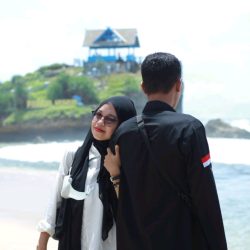 Tina & Nur (1)