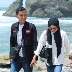 Tina & Nur (5)